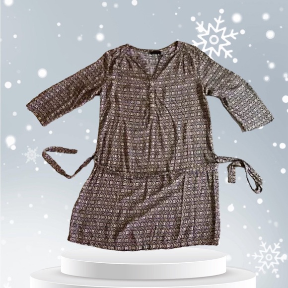 Macy's‎ dress Season  mini belted dress Size M Viscoses 3/4 sleeves lightweight - Picture 1 of 16